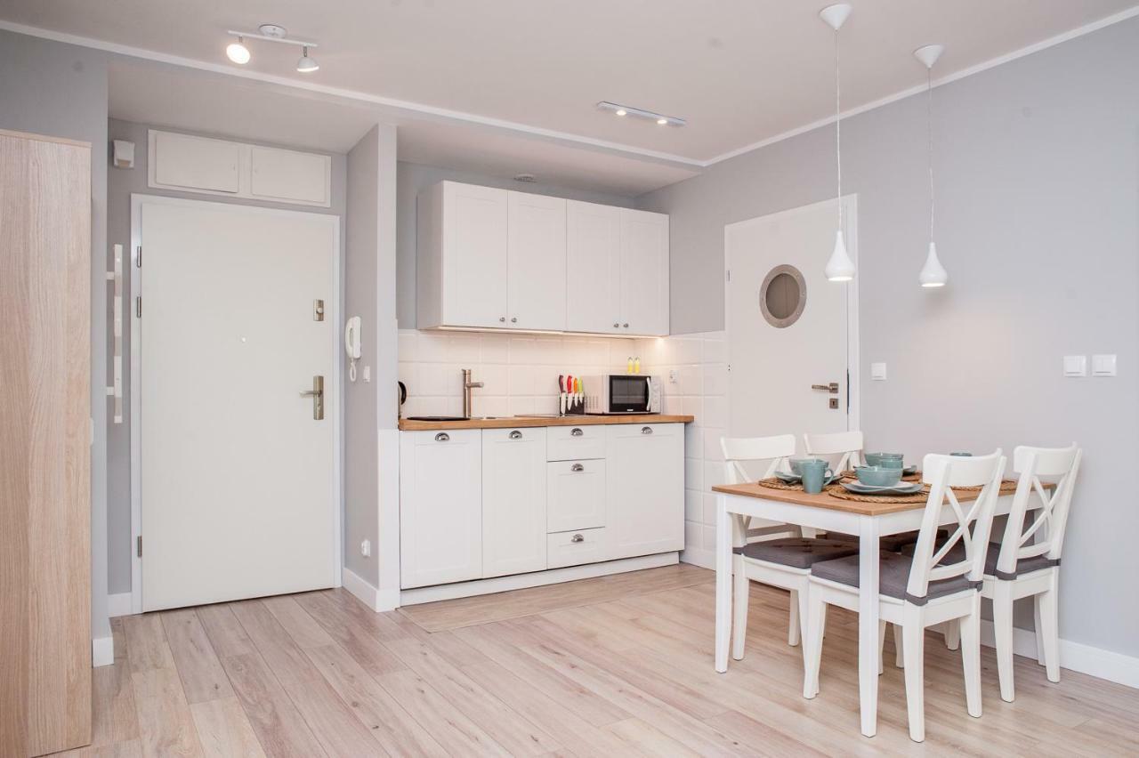 Sea-House Apartment โควอบเซก ภายนอก รูปภาพ
