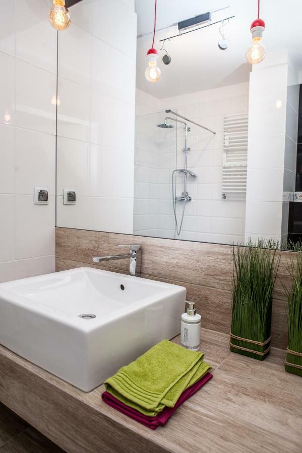 Sea-House Apartment โควอบเซก ภายนอก รูปภาพ