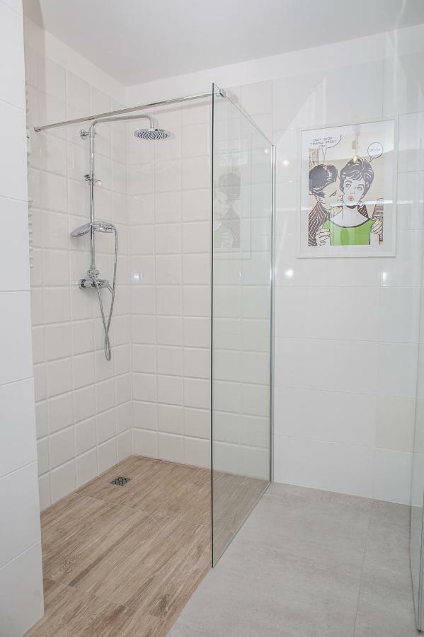 Sea-House Apartment โควอบเซก ภายนอก รูปภาพ